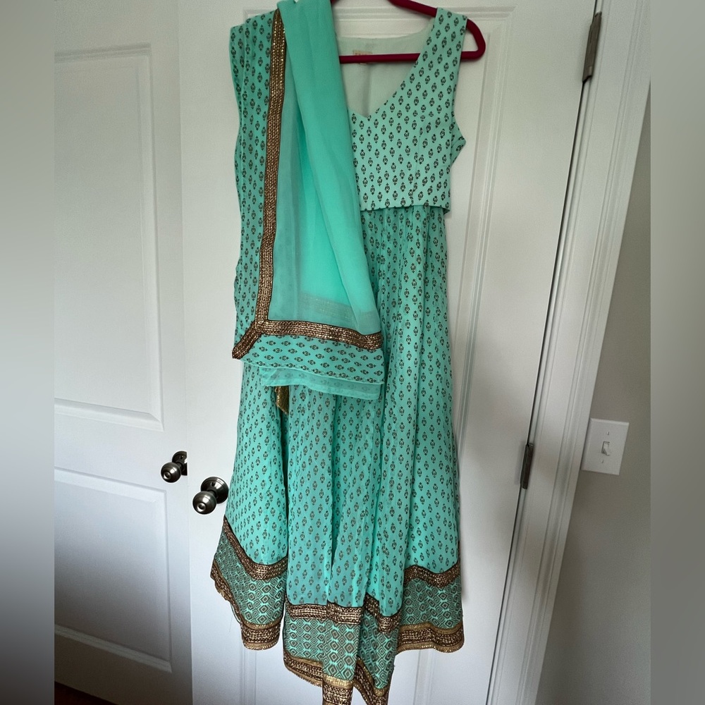 Phera Meghna Lehenga